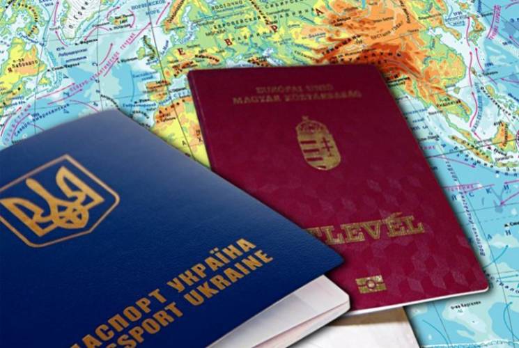 Паспорта в Берегово: Чему Украина должна…