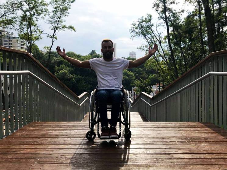 Ближе ко дну: Как живется людям с инвали…