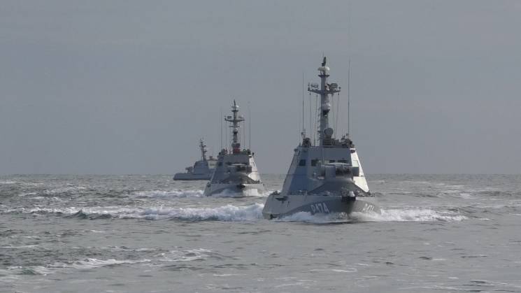 ВМС провели навчання в Чорному та Азовсь…